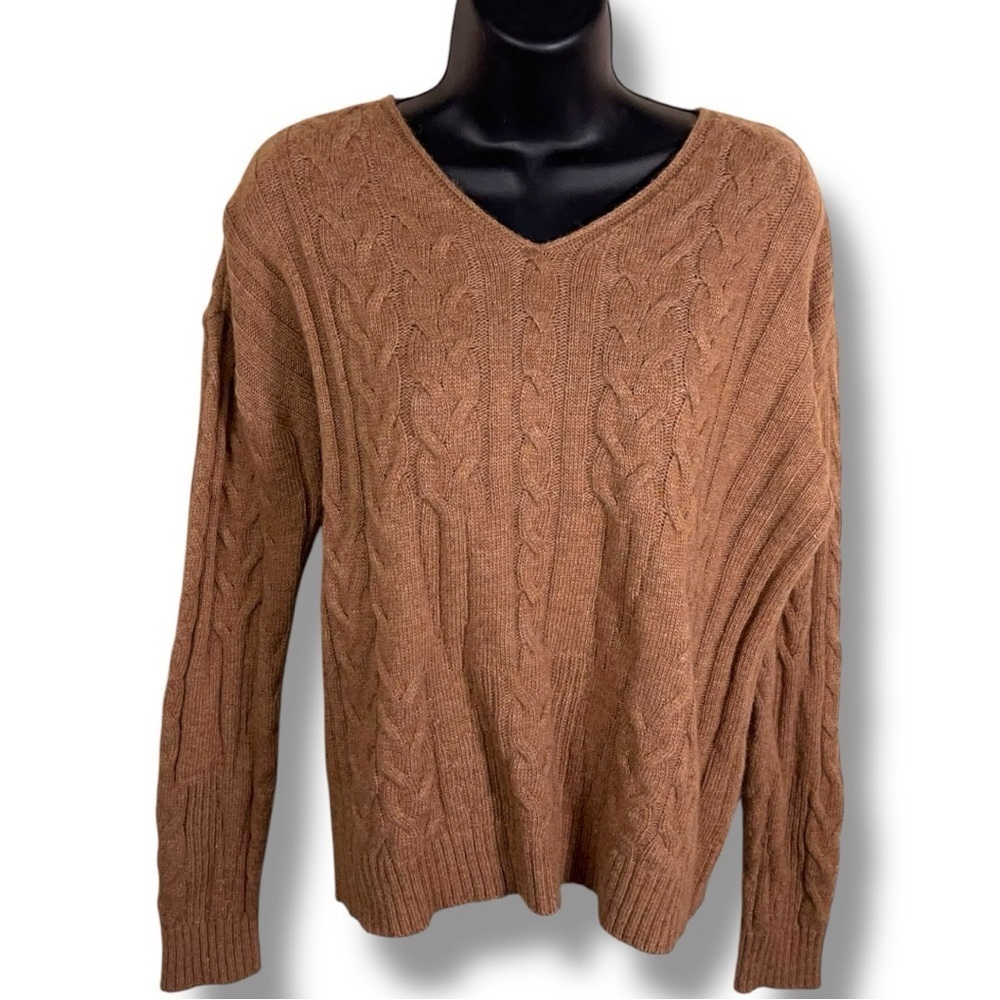 Small Heimish Tan Brown Wool Blend Sweater Vneck Cable Knit Neutral Academia